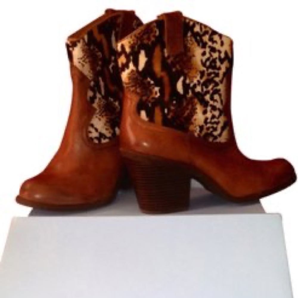 Antonio Melani Tan Dariatwo253 Boots/Booties